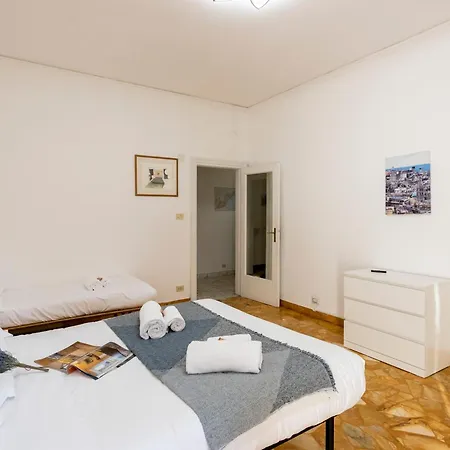 House Rondinella Center - Happy Apartmán Janov